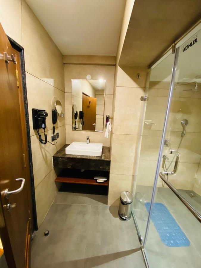 Royal Plaza Suites By Rak Rooms, Mangaluru Экстерьер фото