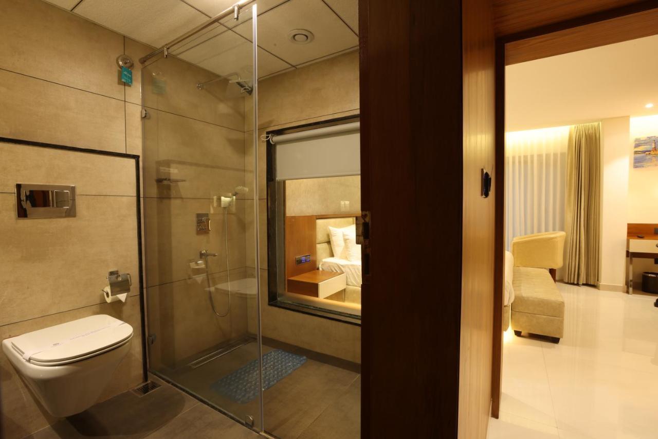 Royal Plaza Suites By Rak Rooms, Mangaluru Экстерьер фото