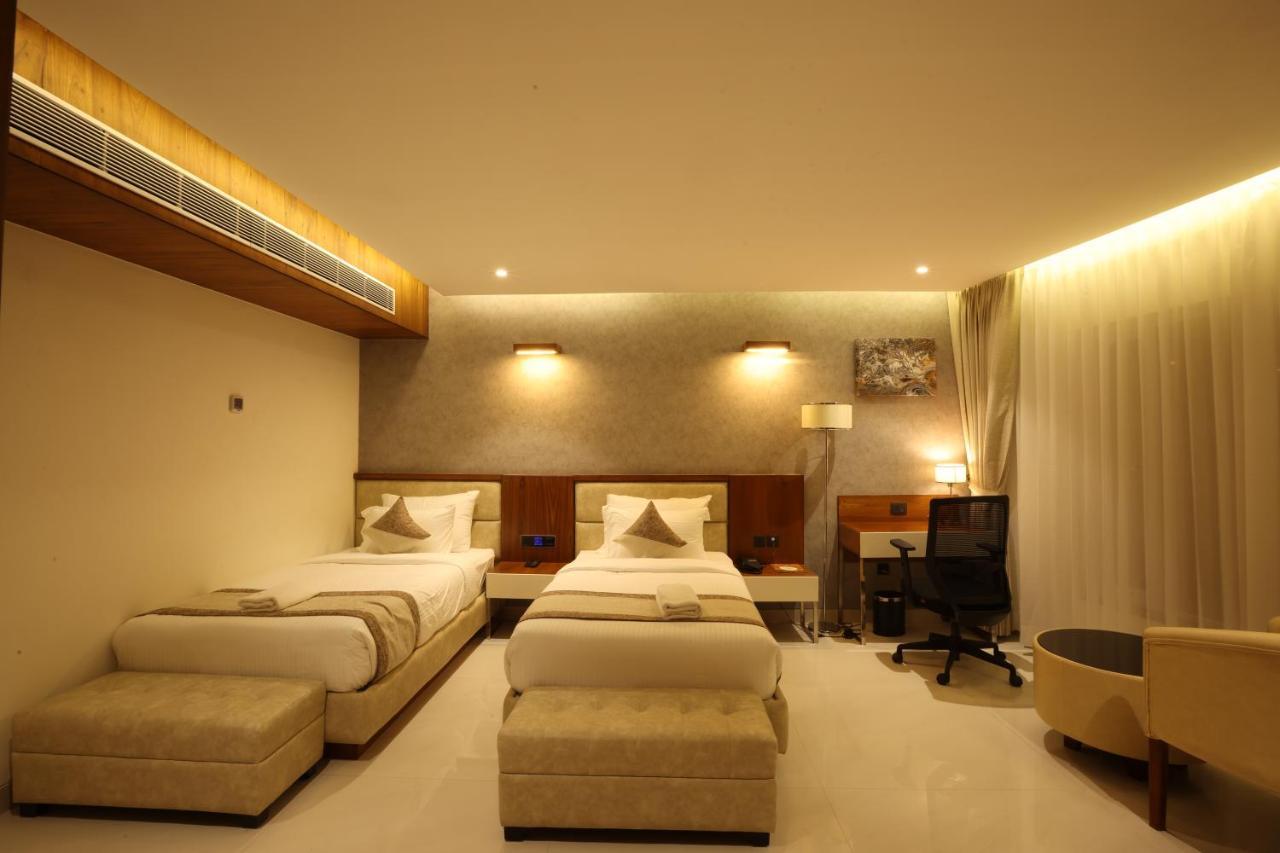 Royal Plaza Suites By Rak Rooms, Mangaluru Экстерьер фото
